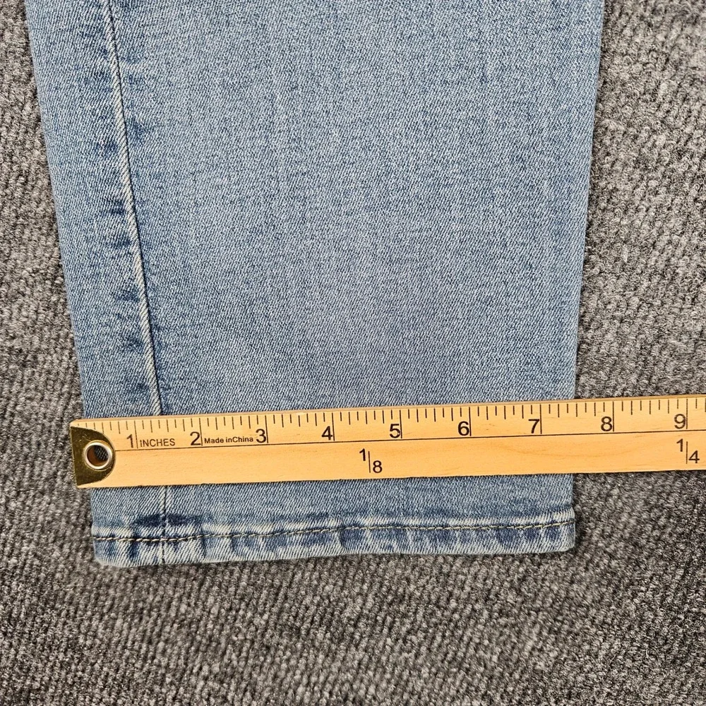 Levi 501 Jeans Men's 30x30(28) Original Fit Button Fly Straight Light Wash Denim